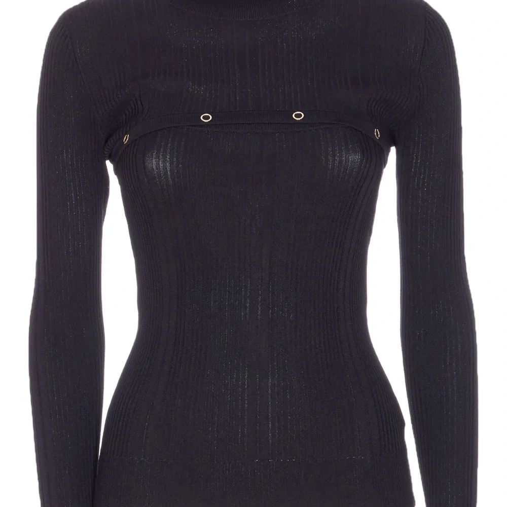 Топ в рубчик с пуговицами