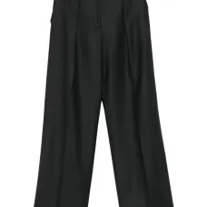 Брюки со складками