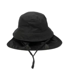 Панама Caped из коллаборации с Barbour