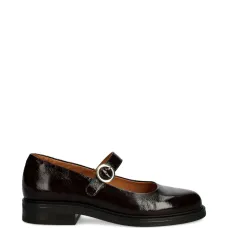 Балетки с ремешком и пряжкой Балетки с ремешком и пряжкой