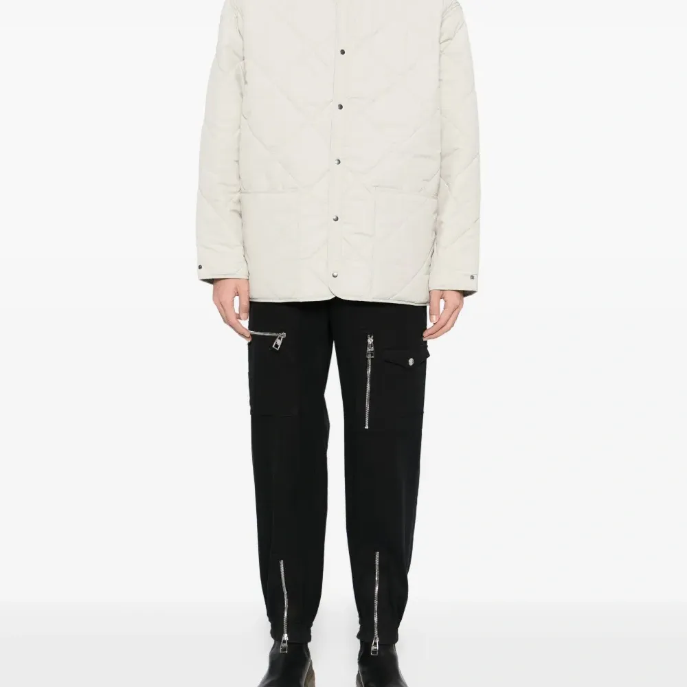 Стеганая куртка из коллаборации с Barbour