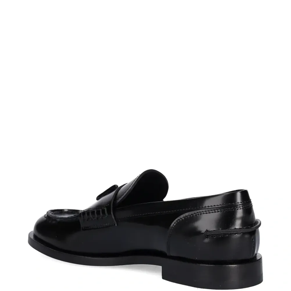 Лоферы с нашивками-буквами