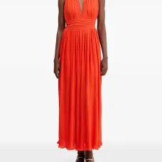 Макси-платье на шее с плиссировкой Макси-платье на шее с плиссировкой