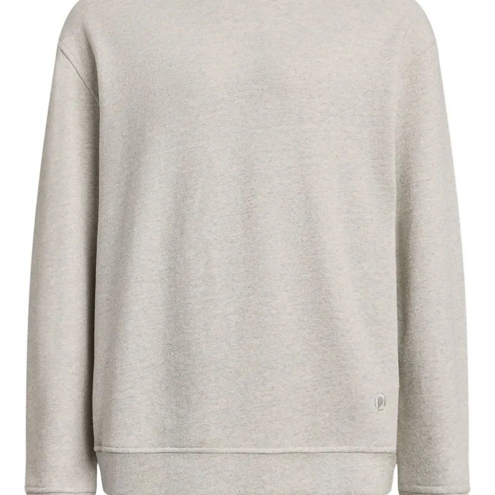 Толстовка с круглым вырезом