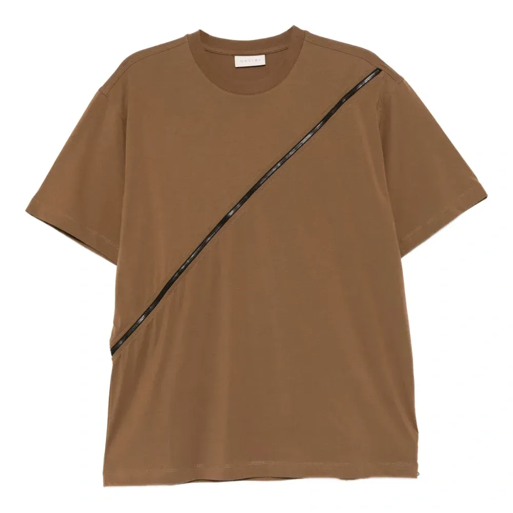 Футболка с декоративной спиральной застёжкой