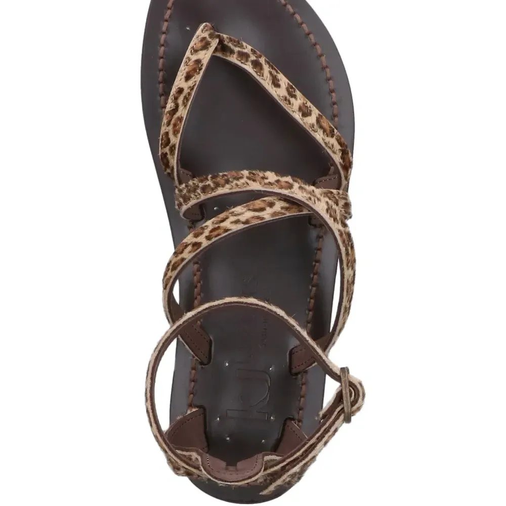 Сандалии с леопардовым принтом