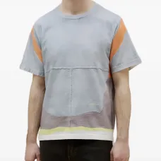 Футболка с наложенными деталями