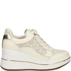 Кроссовки с монограммой