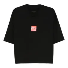 Укороченная футболка с логотипом в коробке