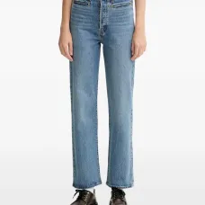 Джинсы на пуговицах