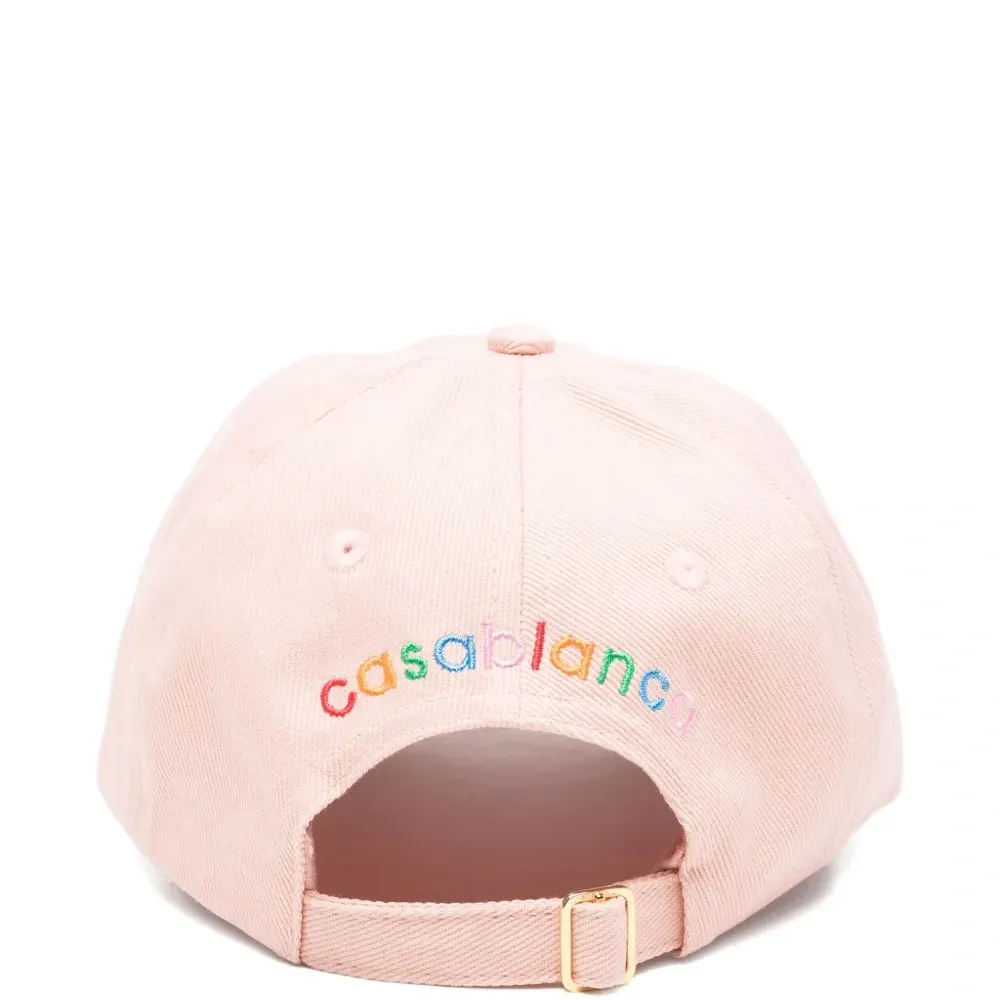 Бейсболка с вышитым логотипом