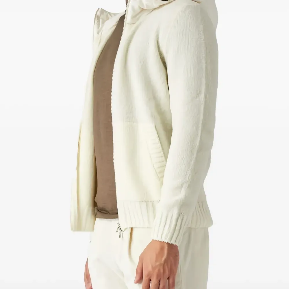 Трикотаж на молнии с капюшоном