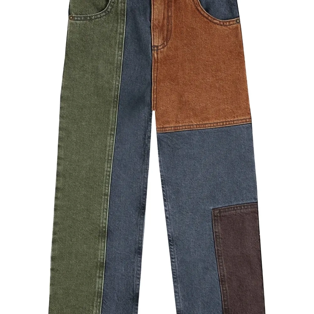 Джинсы в технике пэчворк Джинсы в технике пэчворк