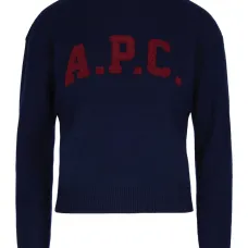 Водолазка с вышитым логотипом