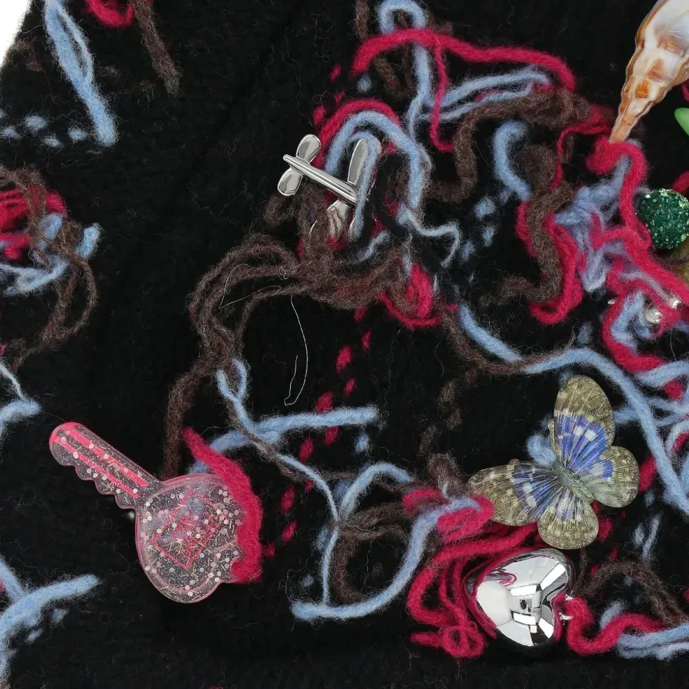 Шляпа с украшением