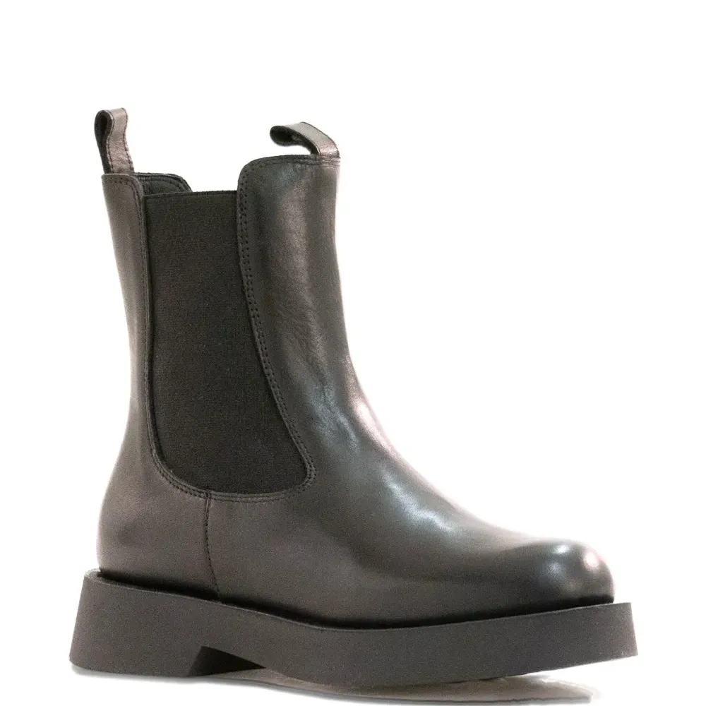 Ботинки на платформе с эластичными вставками