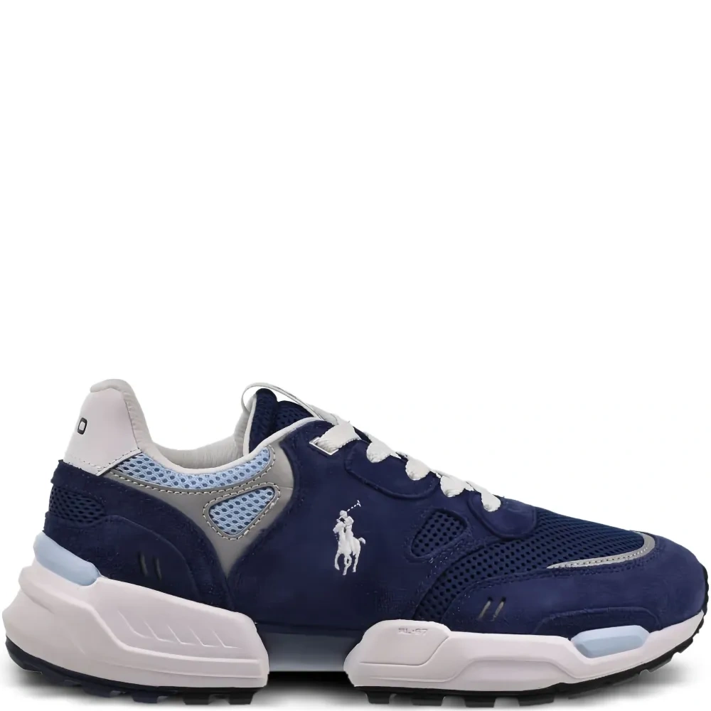 Замшевые кеды на шнуровке