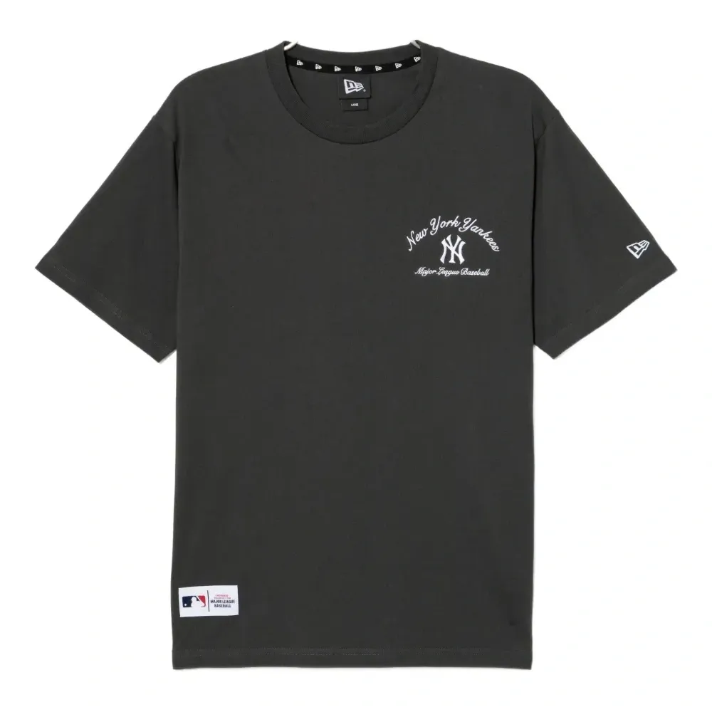 Футболка с логотипом MLB