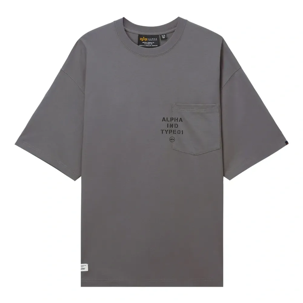 Футболка с логотипом