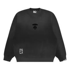 Свитер с нашивкой-логотипом Свитер с нашивкой-логотипом