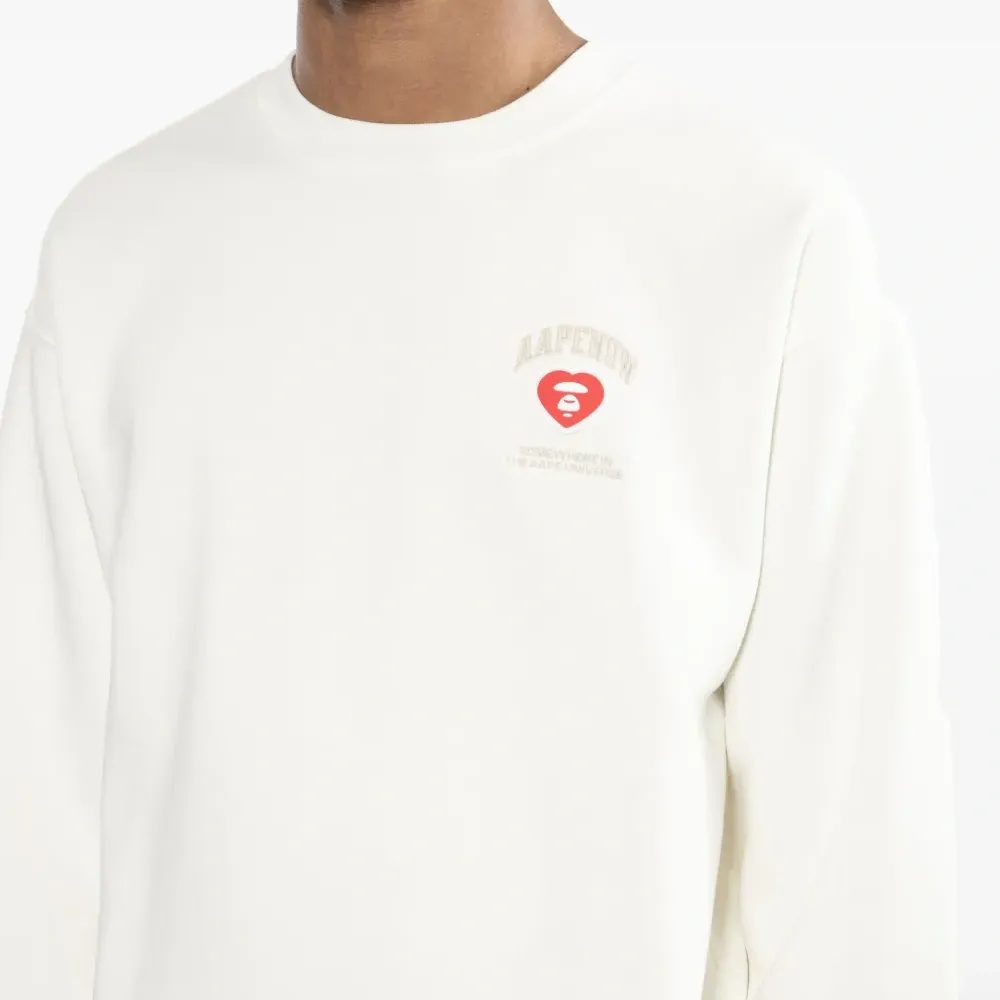 Толстовка с нашивкой-логотипом