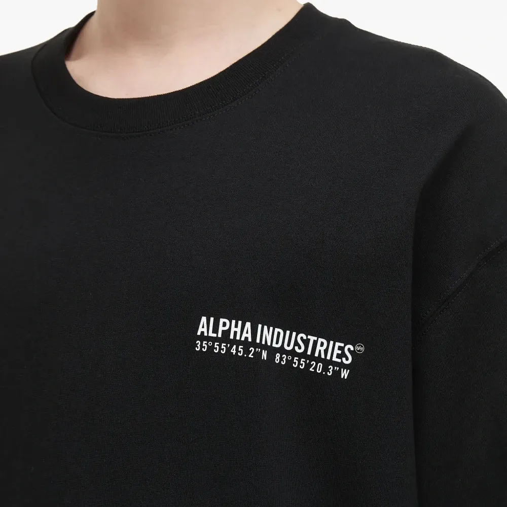 Футболка с логотипом