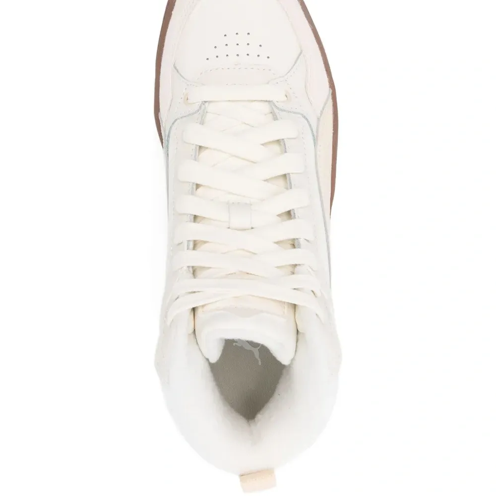 Кроссовки Karmen