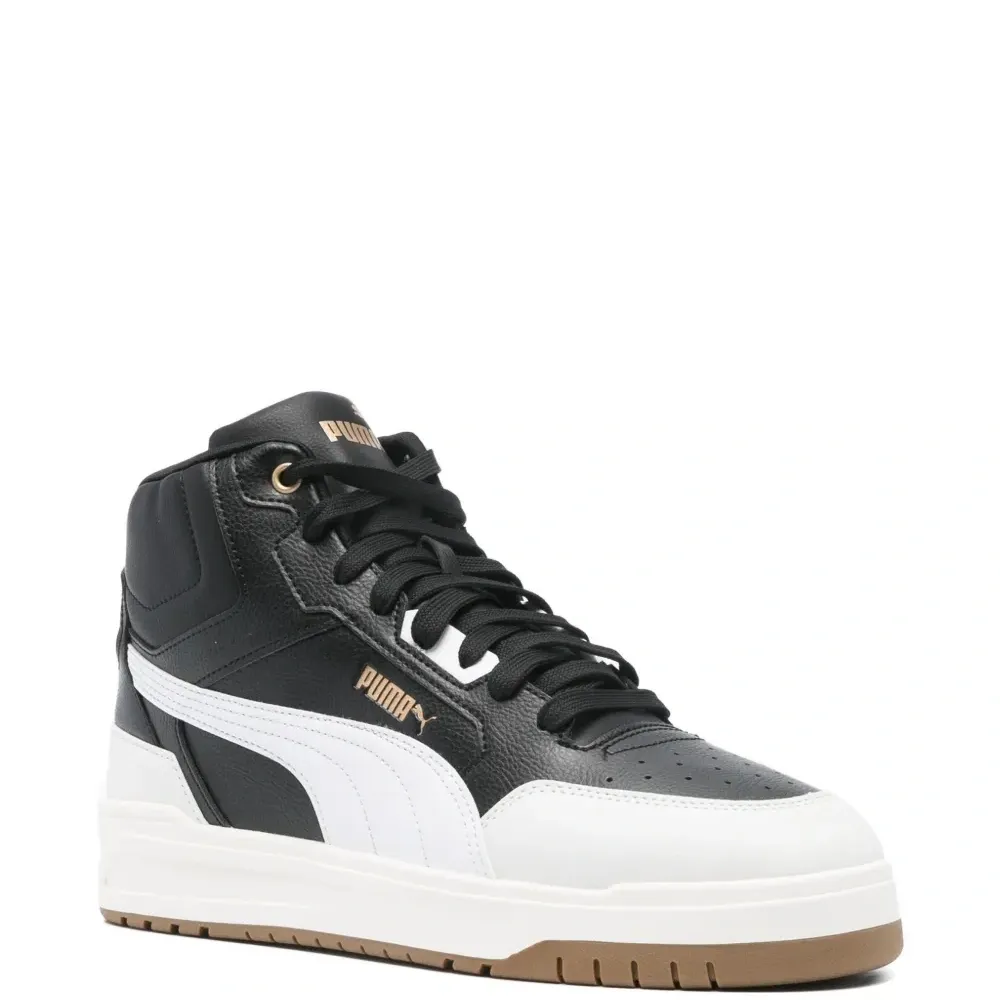 Кроссовки Shuffle