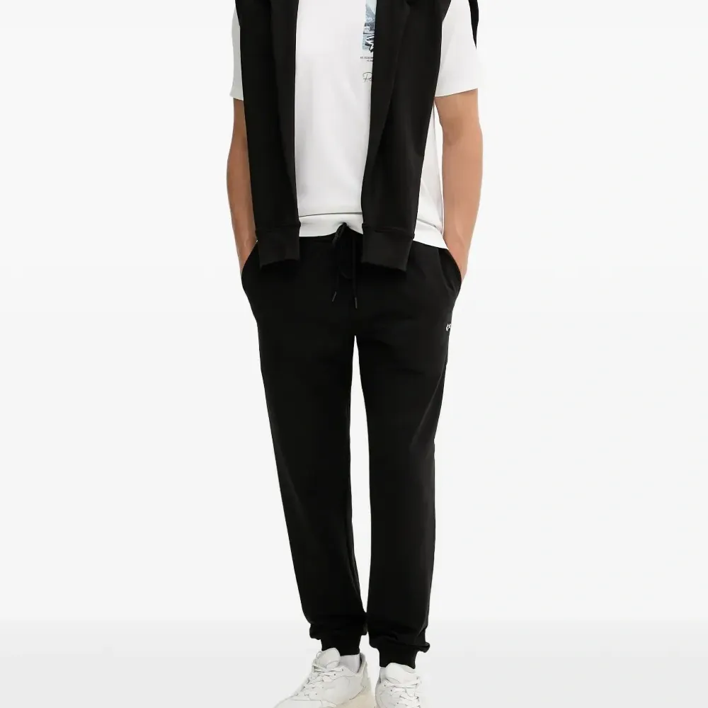 Футболка с графическим принтом