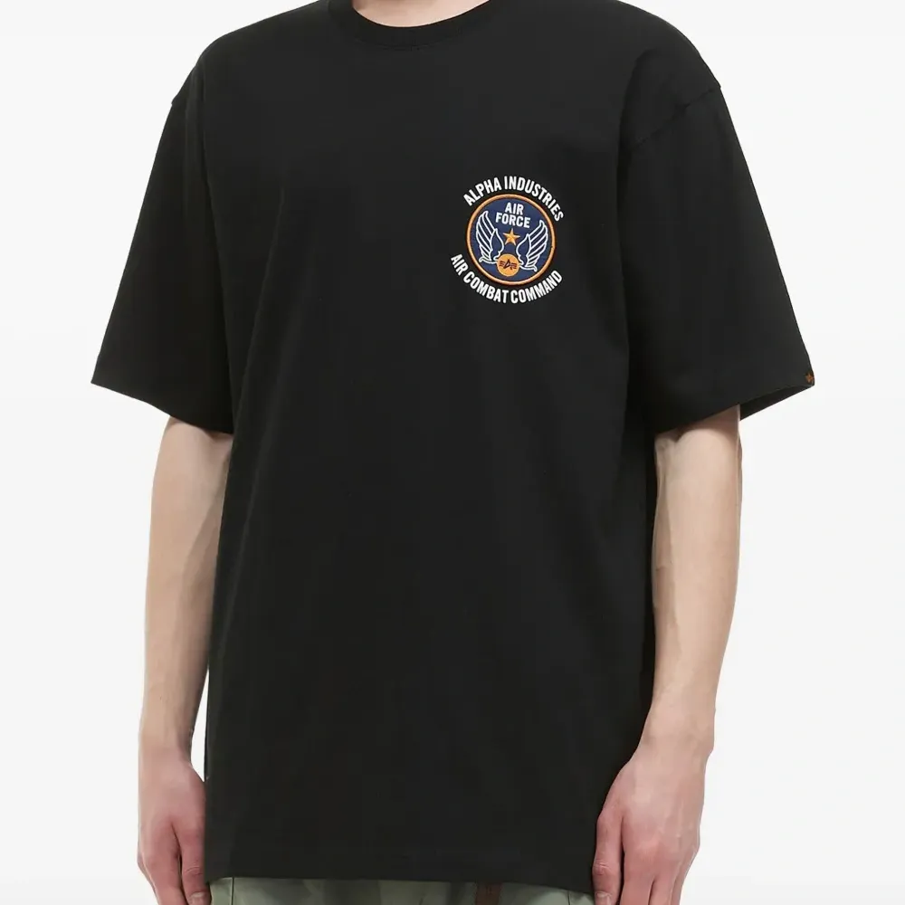 Футболка с нашивкой Air Force