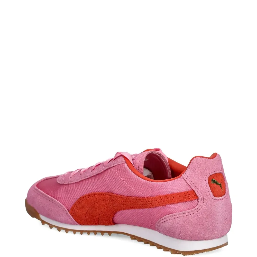 Кроссовки с боковой полосой