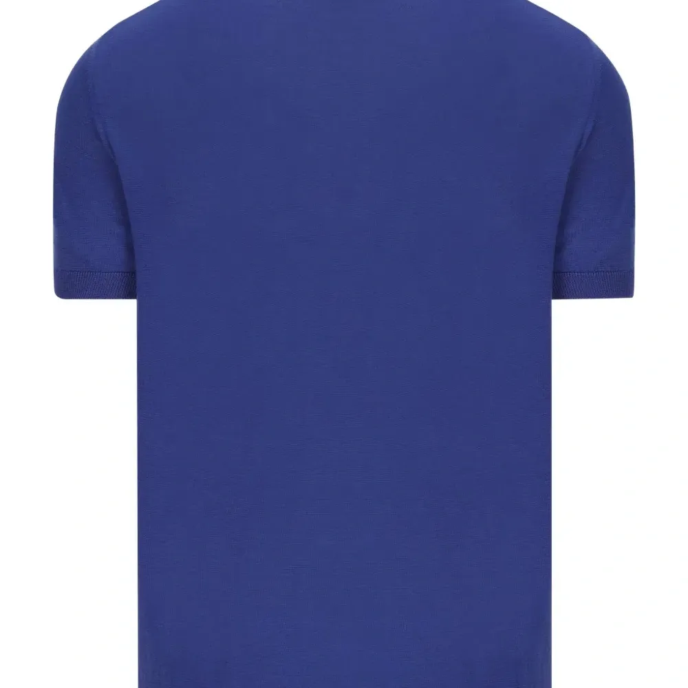 Футболка из шелка с короткими рукавами