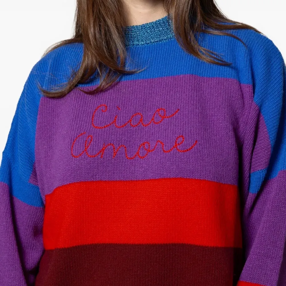 Полосатый свитер с вышитым логотипом