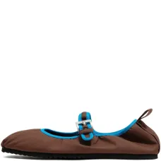 Балетки с ремешком и пряжкой