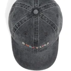 Бейсболка из хлопка с вышивкой