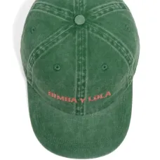 Бейсболка из хлопка с вышивкой