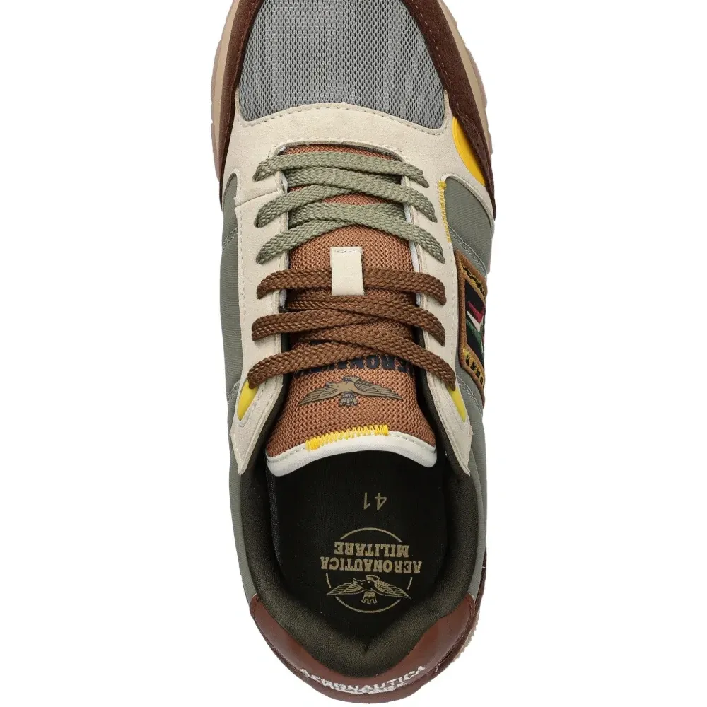 Кеды с нашивкой-логотипом Кеды с нашивкой-логотипом