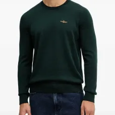 Вышитый свитер