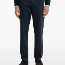 Брюки с нашивкой на спине