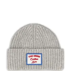 Шерстяная шапка в рубчик с нашивкой-логотипом
