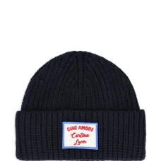 Шапка-бини с ребристой вязкой и нашивкой с логотипом