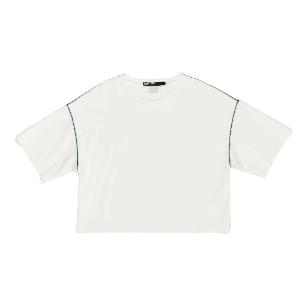 Футболка с контрастной строчкой