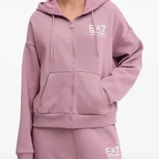 Спортивный костюм с логотипом