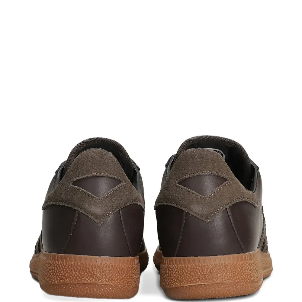 Кроссовки Barru