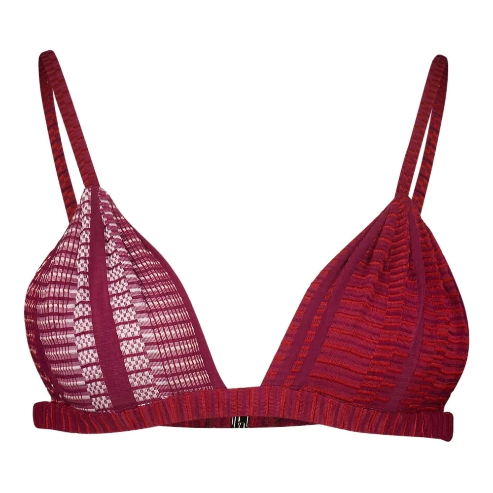 Треугольный бра Aphrodite с текстурой