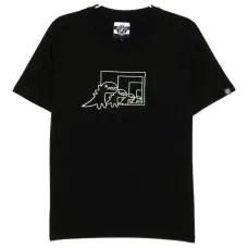 Футболка с вышитым логотипом