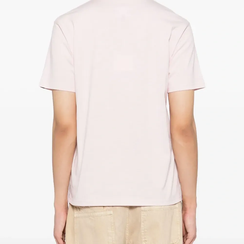 Футболка с вышитым логотипом Футболка с вышитым логотипом