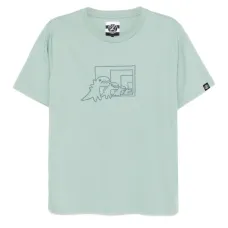 Футболка с вышитым логотипом