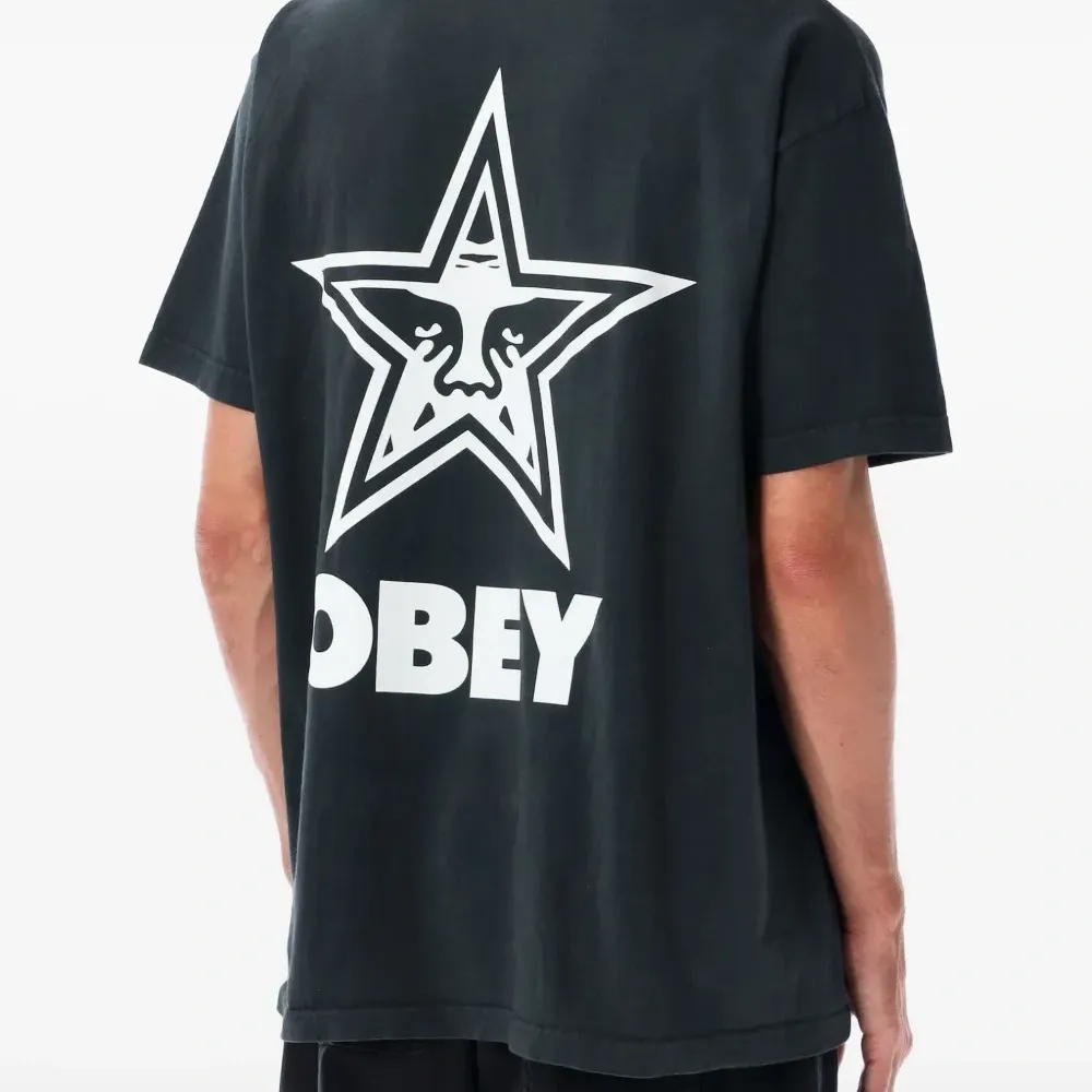 Футболка Sound & Resistance