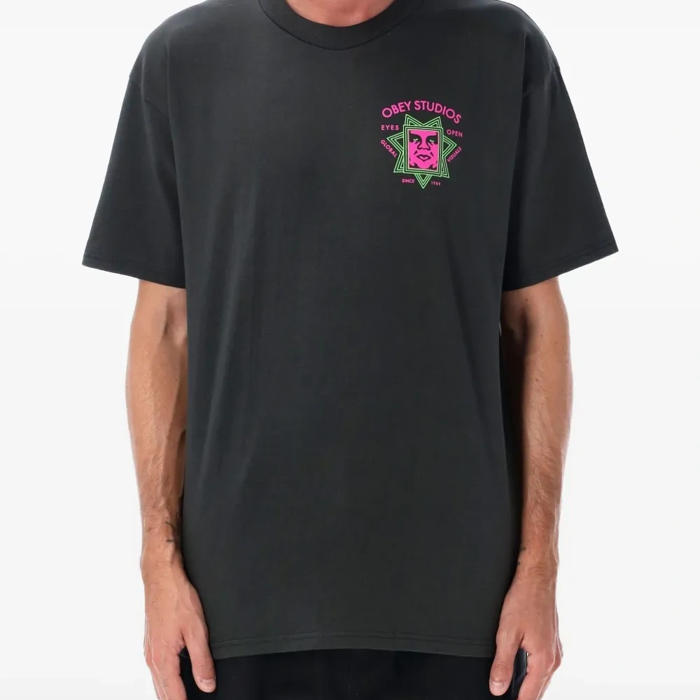 Футболка Global Visuals